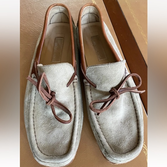 MICHAEL KORS COLLECTION Made in Italy Suede Moccasin Driving Loafers Size 7 1/2 - Picture 1 of 8